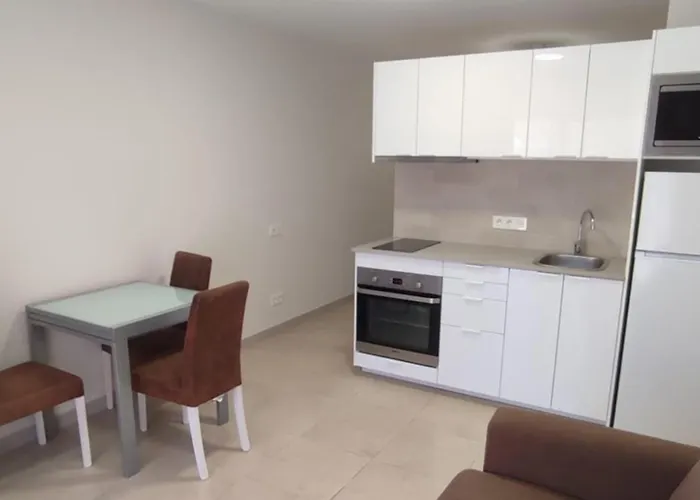 Beachfront Americas - Trg * Playa de las Americas (Tenerife)