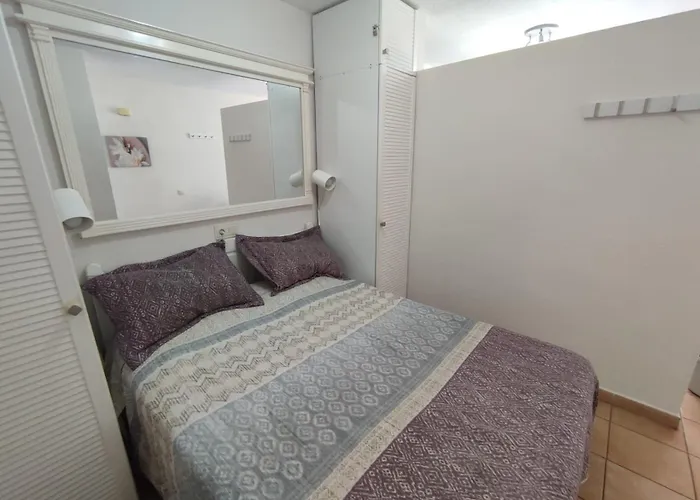 Beachfront Americas - Trg