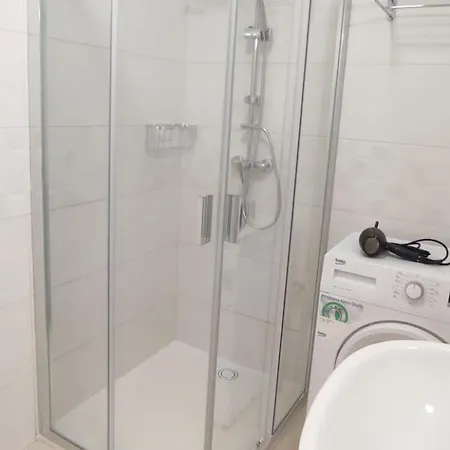 Beachfront Americas - Trg Appartement *