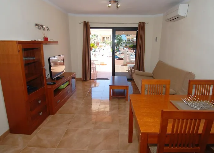 Beachfront Americas - Trg