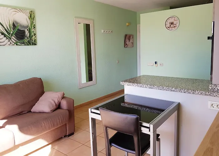 Beachfront Americas - Trg Appartement *