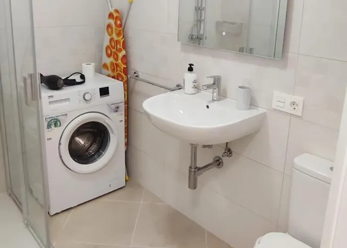 Beachfront Americas - Trg * פלאייה דה לאס אמריקס